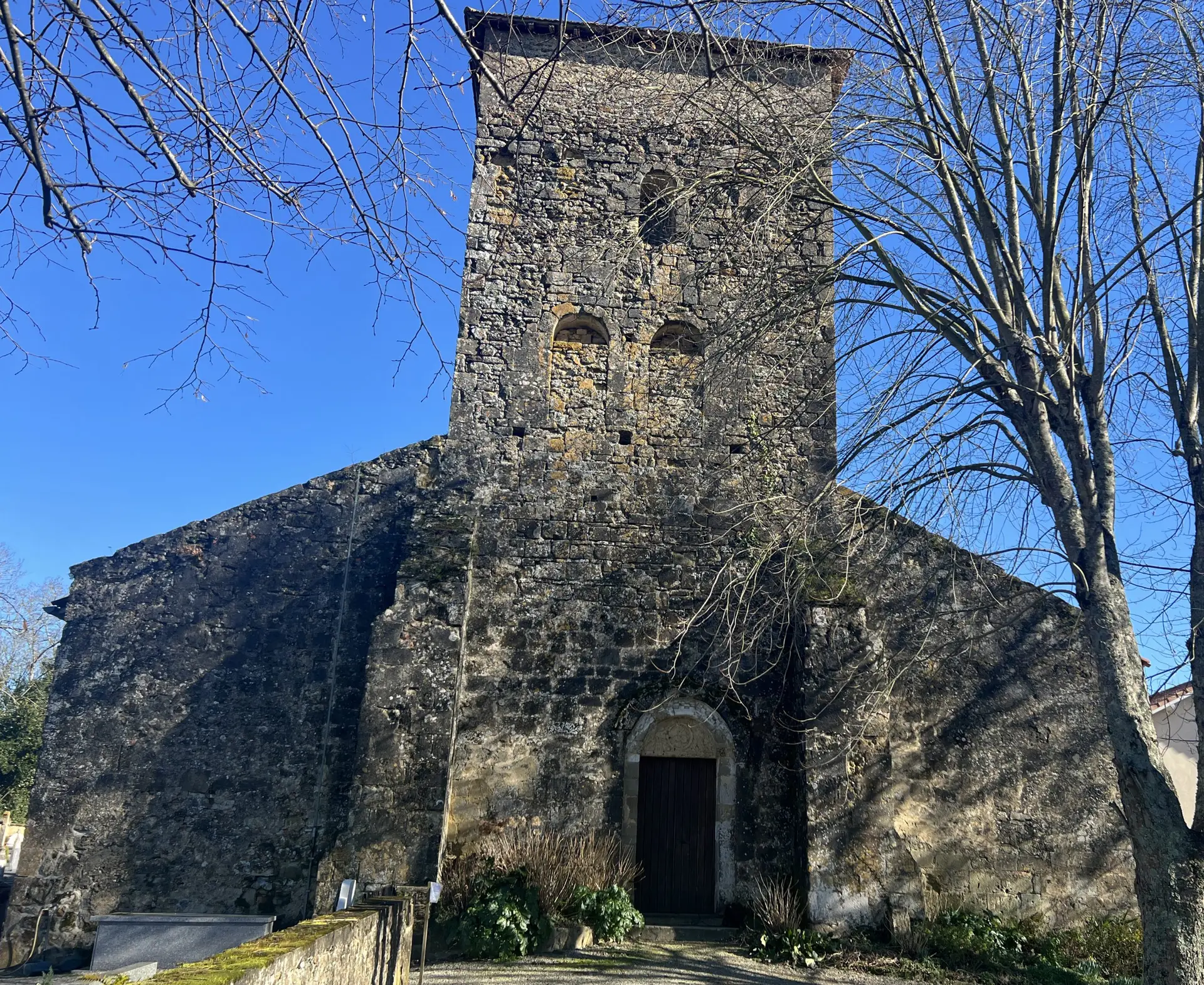 Saint Loubouert avant